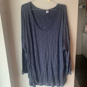 Blue and white striped long sleeve tee